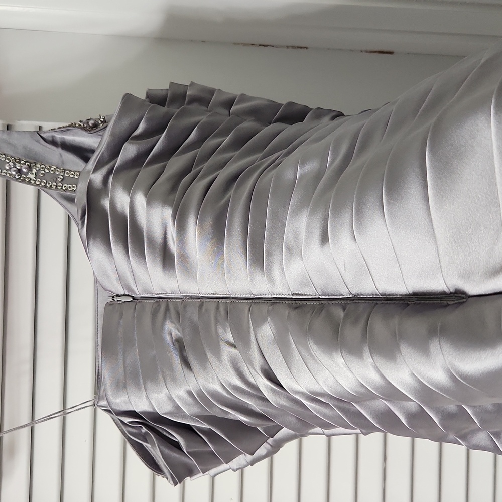 #prom Gorgeous Elegant Silver One-Shoulder Dress - Picture 5 of 11